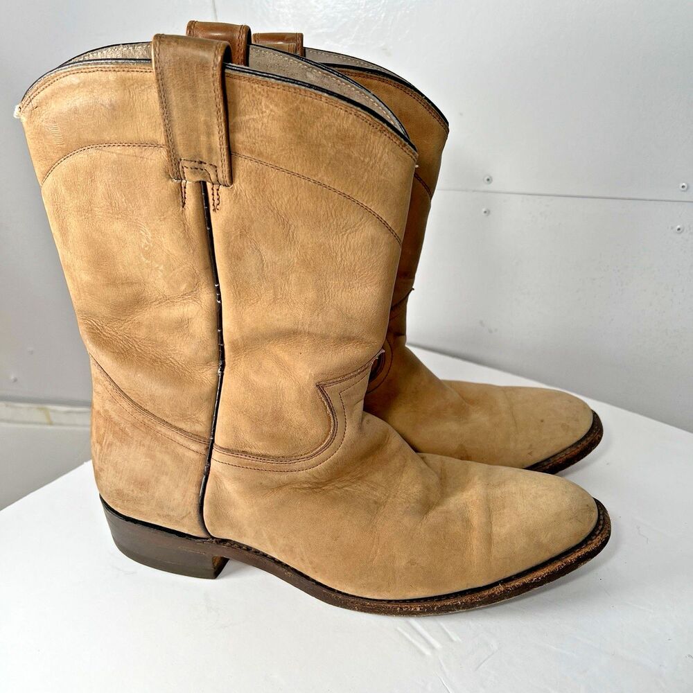 Mezcalero Tan Leather Cowboy Boots Mens 9 short mid calf quality craftmanship